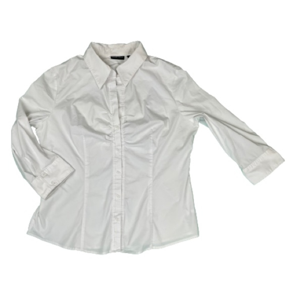 New York & Company White Button Up Tailored Stitching. 3/4 Sleeves Women’s XL
